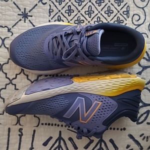 New balance women's sneakers size 10